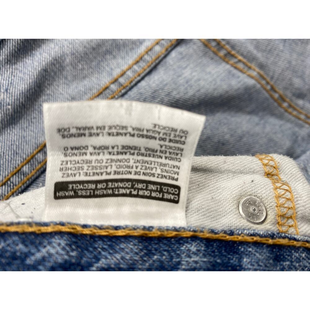Levi’s 550 Denim Shorts W40 Relaxed Fit Blue Jean Cutoffs Vintage Style - Picture 7 of 10